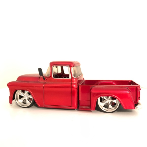 1955 Chevrolet Stepside Pickup Truck 1/24 - Picture 5 of 6